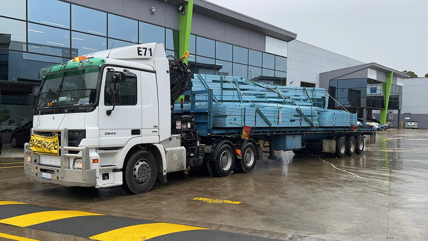 Modular steel building frame Skillion Roof Prefabricated Frame System